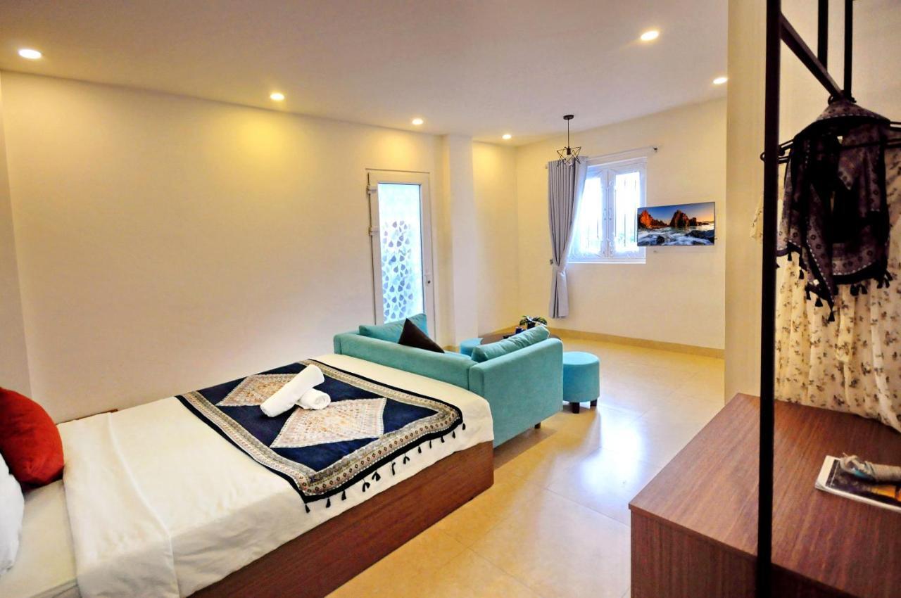 Holi Eighteen'S House Vinh Hai Екстер'єр фото